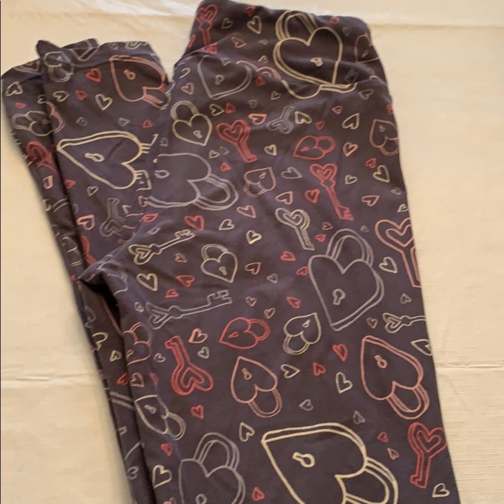 LulaRoe UNICORN Valentines Leggings OS
